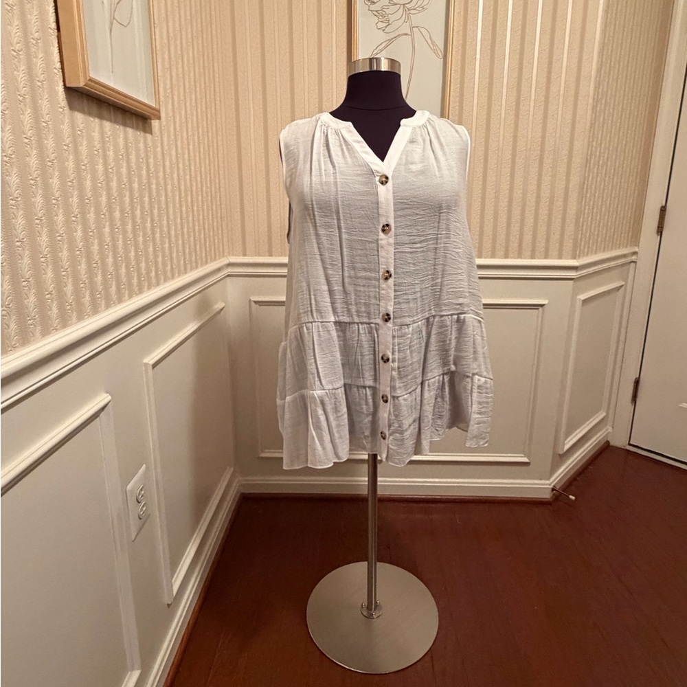 Ashley Stewart White Sleeveless Button-Front Peasant Top